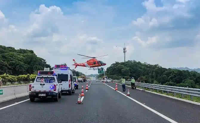 中阳高速公路汽车救援案例